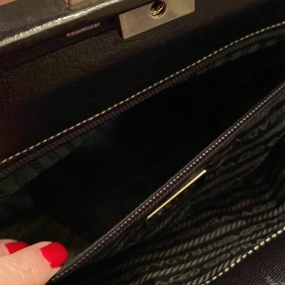 PRADA doctors bag/satchel Black in Excellent pre owned condition. - Picture 8 of 13